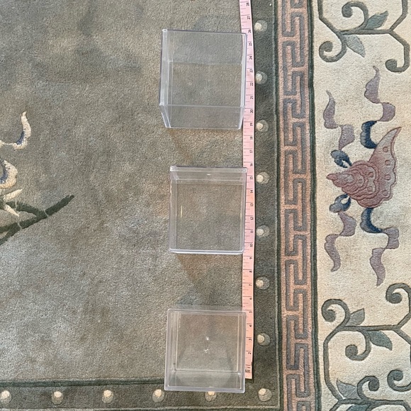 Clear display boxes - Picture 4 of 8